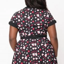 Hello Kitty X Unique Vintage Plus Size Crop Top Characters