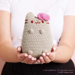 Stitch & Story Characters Hello Kitty X Pusheen: Pusheen Amigurumi