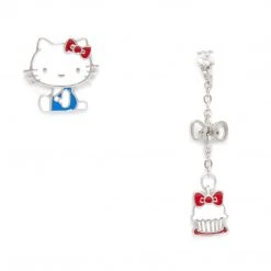 Global License Hello Kitty "Cake" Silver Earrings (Set Of 2)