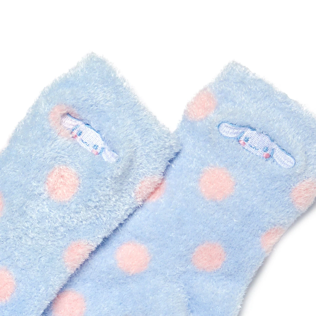NAKAJIMA CORPORATION Bags+ Cinnamoroll Fuzzy Polka-dot Socks 4 NAKAJIMA CORPORATION Bags+ Cinnamoroll Fuzzy Polka-dot Socks