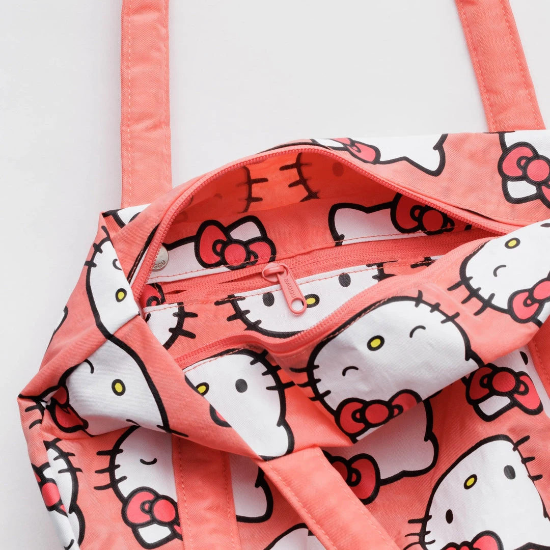 Baggu Corporation Hello Kitty X Baggu Mini Cloud Bag 4 Baggu Corporation Hello Kitty X Baggu Mini Cloud Bag